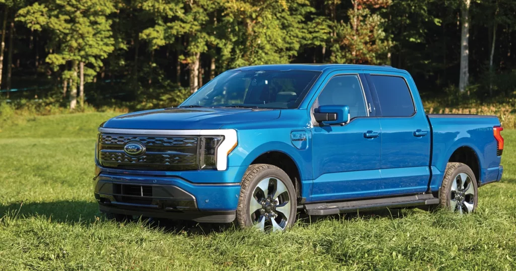 F-150 LIGHTNING PLATINUM, F-150, F-150 Lightning, Ford, Land Report Gear Guide, Gear Guide 2022, Gear Guide